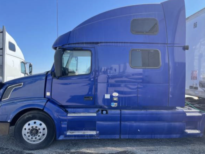 this image shows truck repair in Selma, CA